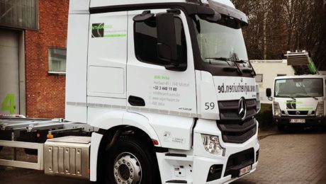 Welkom in de familie mijn Duitse vriend! We blijven verder groeien om onze klanten nog beter te bedienen. #mortsel #verhuis #mercedestrucks #anthonissen #fier