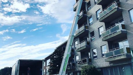 En we zijn weer vertrokken! #anthonissen #verhuizingen #verhuisfirma #verhuisbedrijf #weekend #ladderlift