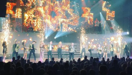 Verstand op nul, 100% ontspannen en lachen! Prachtige show ook met mooie choreo ? #winterrevue #luccaals #dirkvanvooren